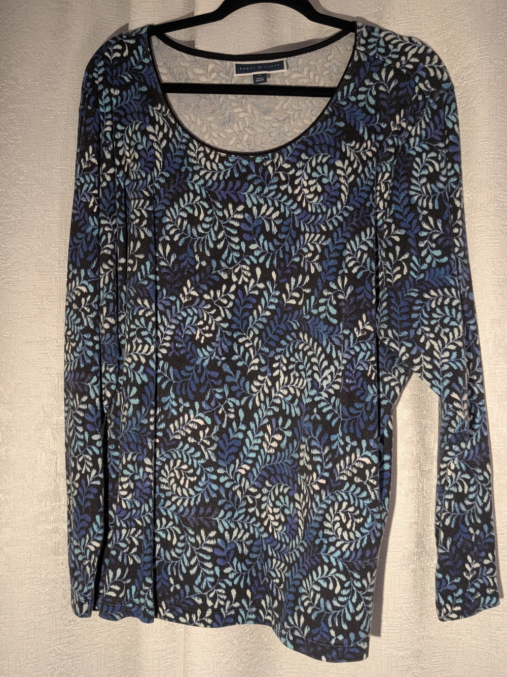 Karen Scott Navy and Blue Leaf-Print Long Sleeve Tee 3X